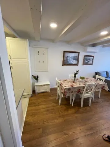 Apartment Concetta كريس